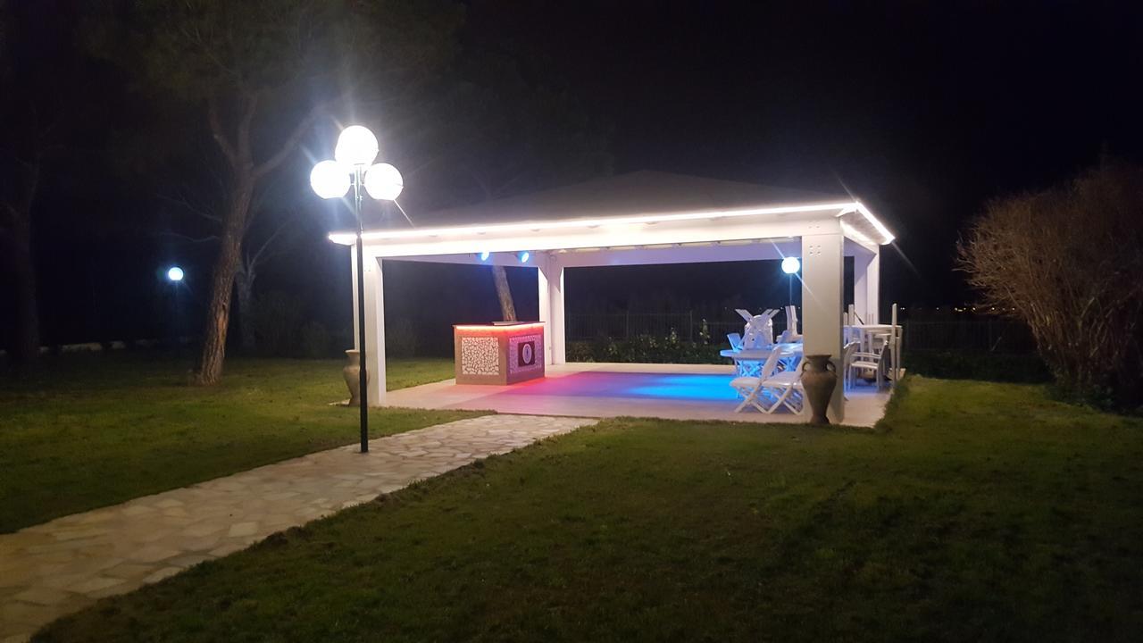 Country House Resort Villa Giardino Degli Eventi Fano Exterior foto